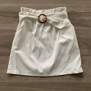 Francesca’s Collection White A-line Skirt w/Belt